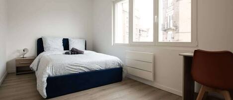 3 bedrooms, WiFi, bed sheets