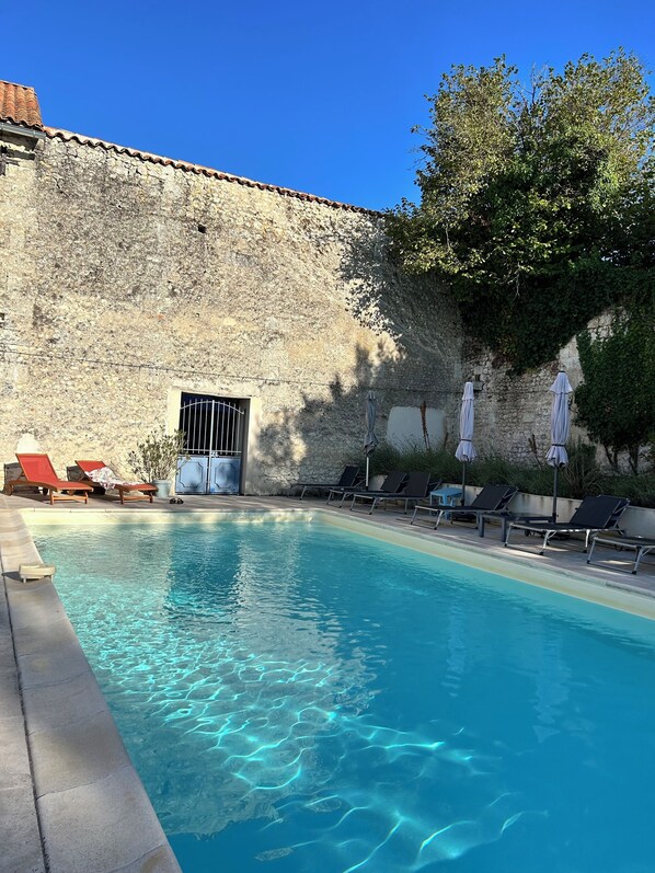Seasonal outdoor pool