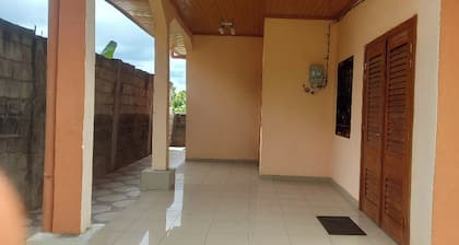 5-person apartment