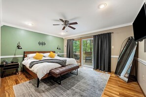 4 Schlafzimmer, Bügeleisen/Bügelbrett, WLAN, Bettwäsche