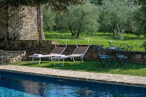 Pool - Villa Mezzola (Cerbaia)