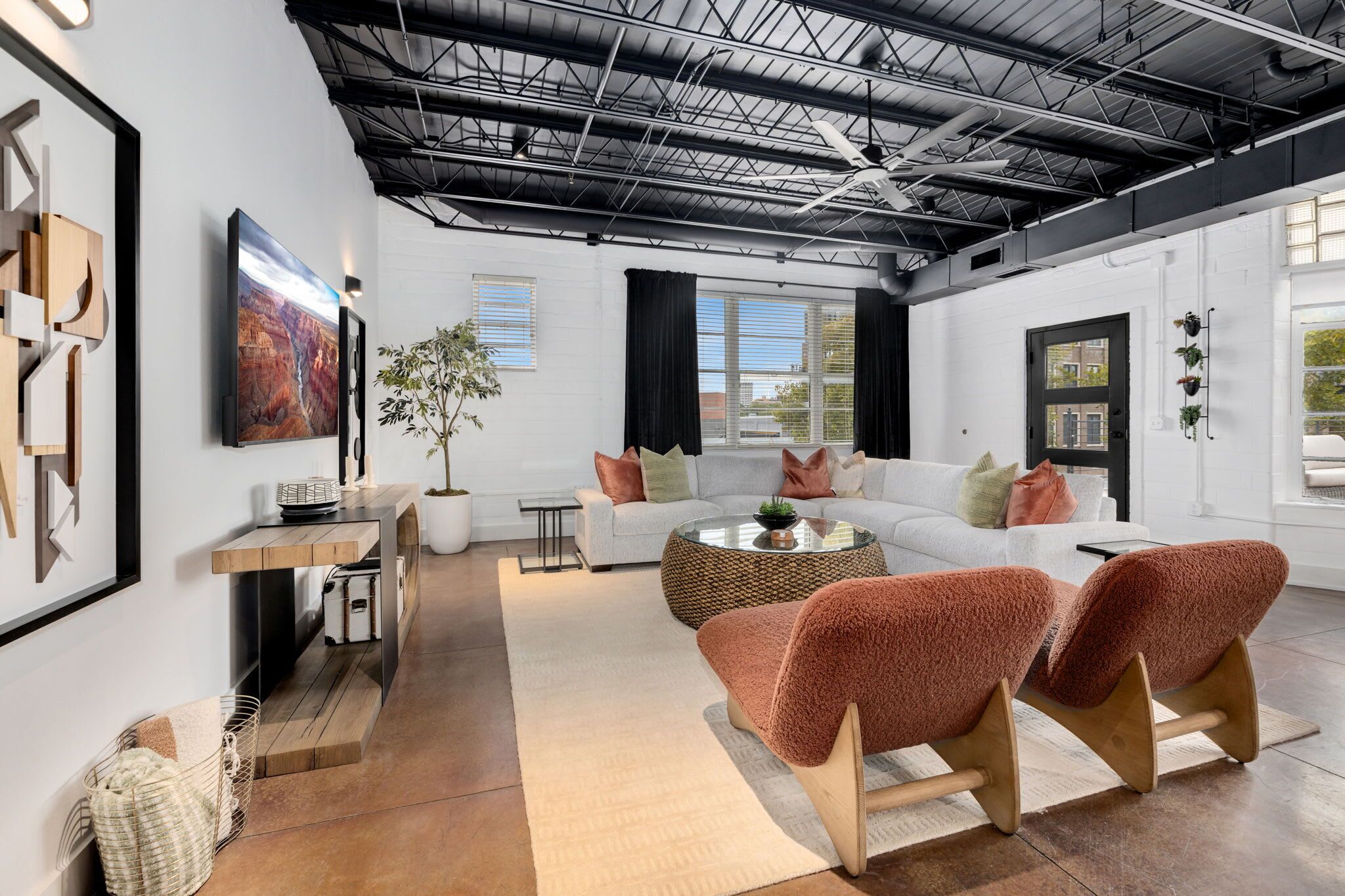 Téléviseur, bureau