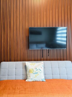 Room, 1 Bedroom | Interior