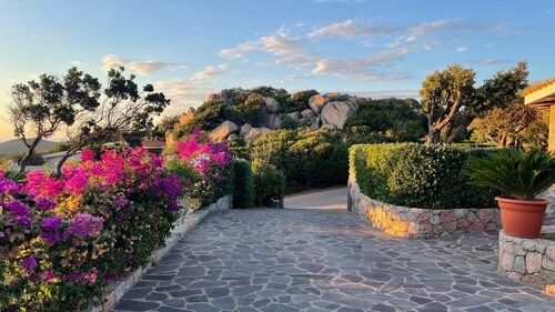 RENA MAJORE EXCLUSIVE VILLA WITH PRIVATE POOL AND MEDITERRANEAN GARDEN