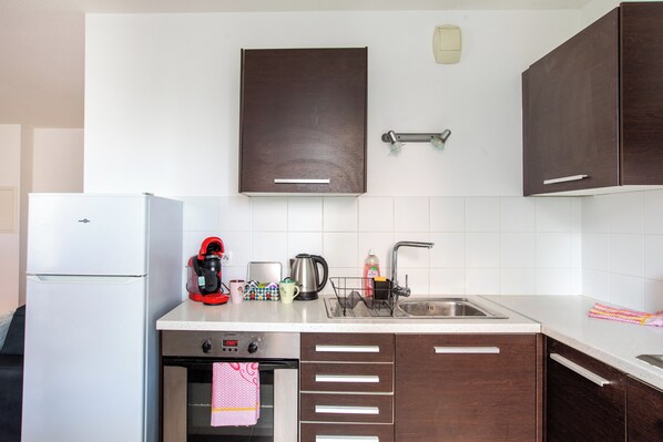 Microwave, oven, stovetop
