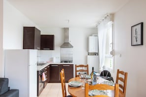 Microwave, oven, stovetop - Le Colmarien Moderne - Free Parking - Colmar center - 4 people (Colmar)