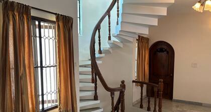 Lovely 4-bedroom house with AC in Madurai