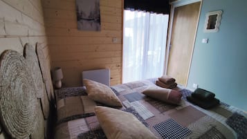 2 chambres, accĂšs Internet, draps fournis