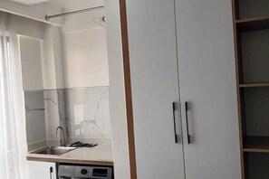 Private kitchen - Smile's Home (Nairobi)