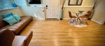 Charming 1-bedroom apartment in Naugatuck available for short term rental.