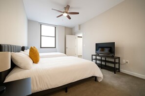 2 bedrooms, iron/ironing board, Internet, bed sheets