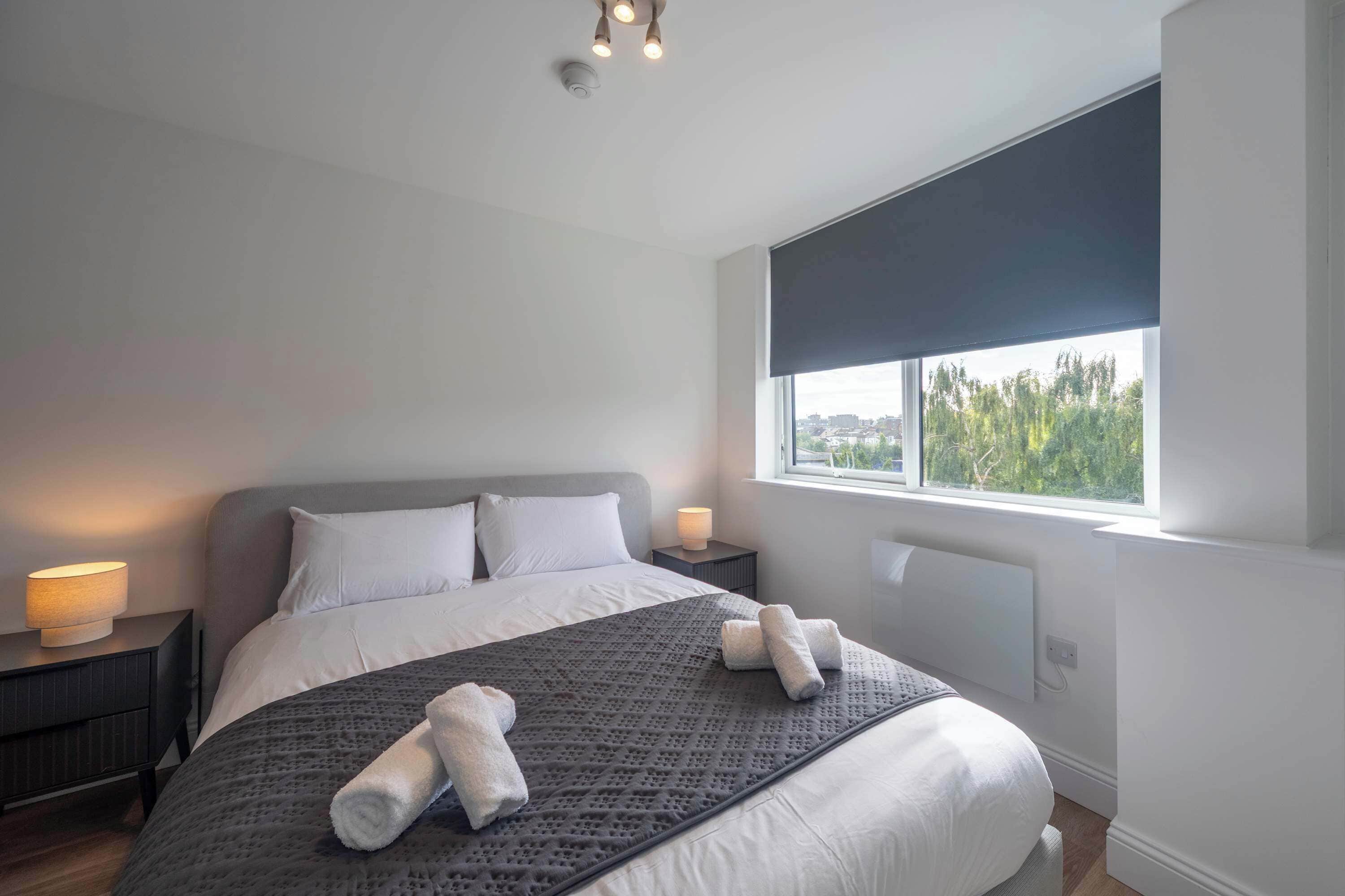 1 bedroom, desk, iron/ironing board, WiFi