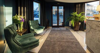 Hotel Brilliant Plaza