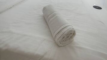 Standard Double Room | Soundproofing, free WiFi