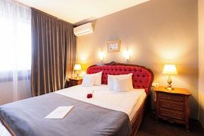 Basic Double Room | Desk, blackout drapes, iron/ironing board, free WiFi