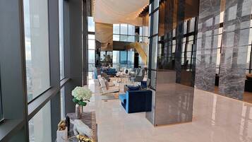 Condo, 2 Bedrooms | Hallway