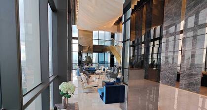 Brand New 2 Bedroom Near Paragon