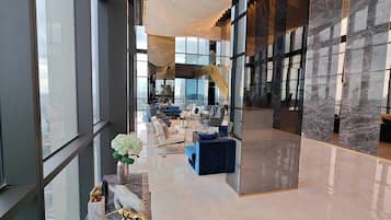 Condo, 2 Bedrooms | Hallway