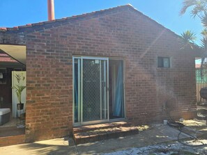 Room, 1 Bedroom, Smoking | Exterior detail