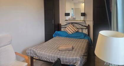 Room-twiga Perth - A Home Away From Home