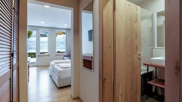City-Doppelzimmer, 1 Schlafzimmer, Balkon, Stadtblick