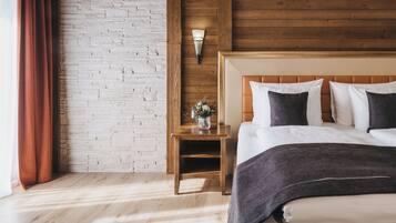 Superior Room, 2 Bedrooms, Balcony, Mountain View