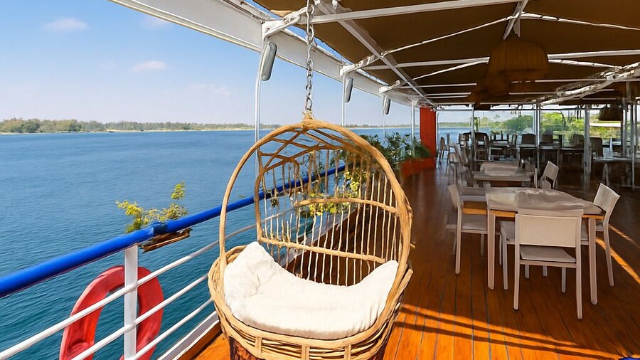 Nile Cruise Royal Adventure 2 every Wednesday from Aswan 3 nights and every Saturday from Luxor 4 nights.