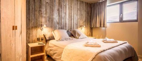 6 chambres, Wi-Fi gratuit, draps fournis