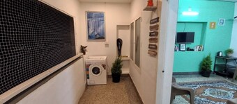 Charming 2-bedroom house in delightful Thiruvananthapuram with AC