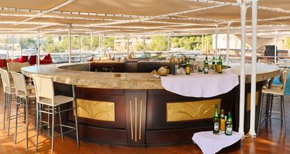 Nile Cruise Queen Tiyi every Friday from Aswan 3 nights and every Monday from Luxor 4 nights