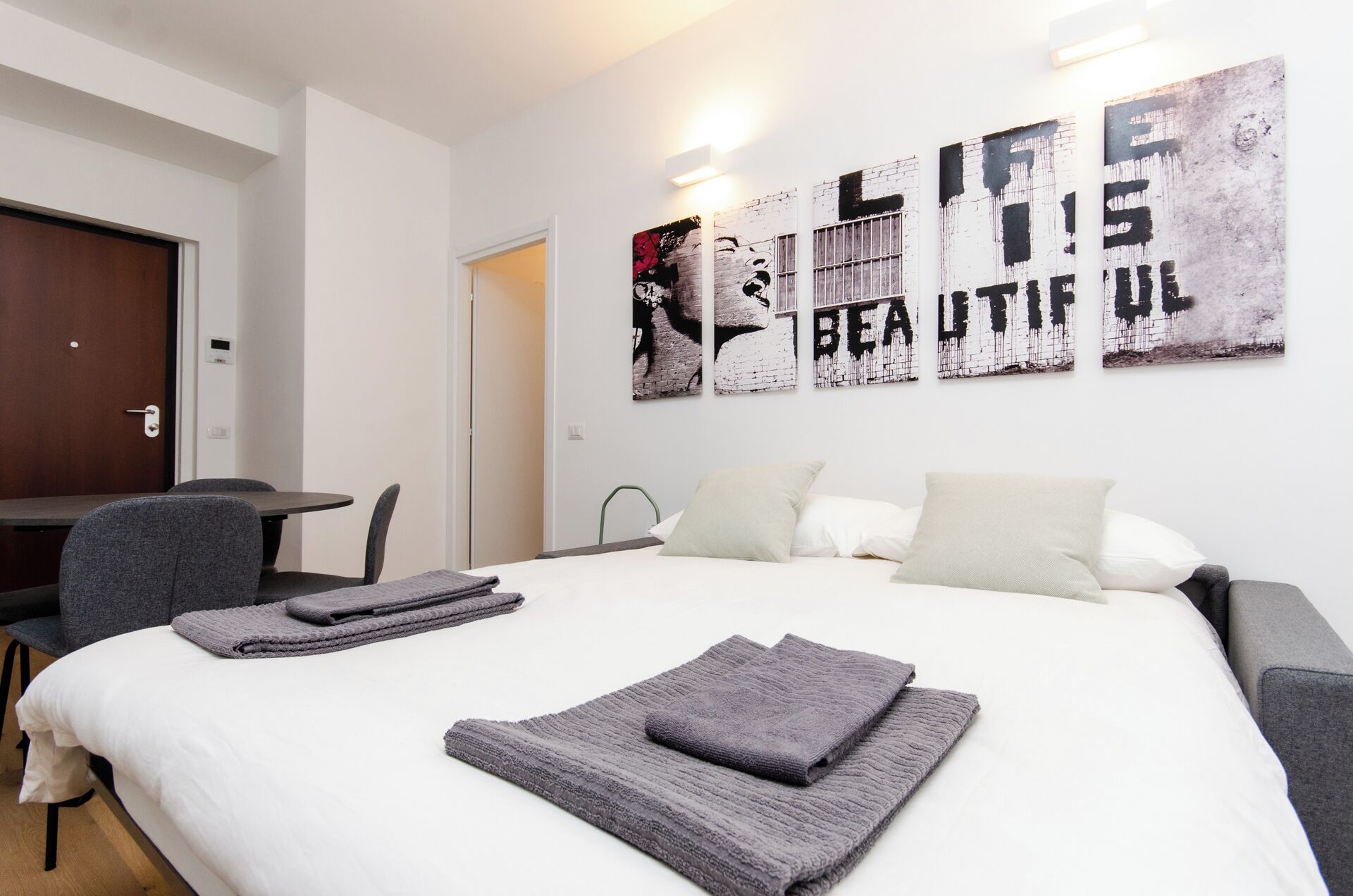 1 bedroom, iron/ironing board, internet