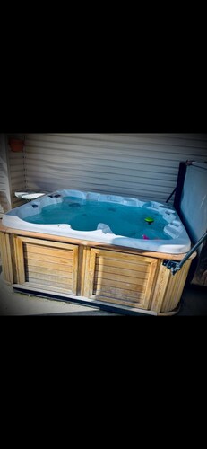 Harper House-Home away from home in Lethbridge