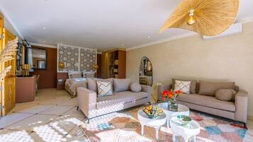 1 bedroom, in-room safe, free WiFi, bed sheets