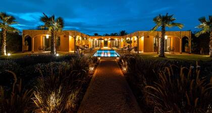 SUITE BELDI, 1 Ch/1 Sdb, Piscine chauffée