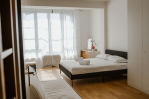 1 bedroom, iron/ironing board