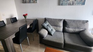 Hus