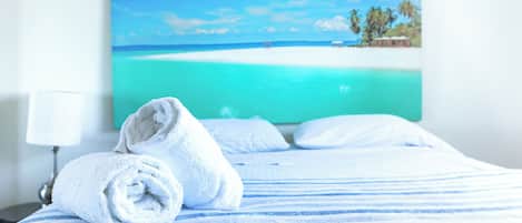 3 Schlafzimmer, Reisekinderbett, kostenloses WLAN, Bettwäsche