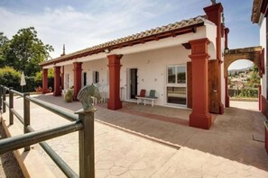Terrace/patio - Finca El Altabacar - Mountain and Beach (Las Lagunas de Mijas)