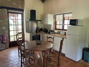 Microondas, horno y parrilla de estufa 