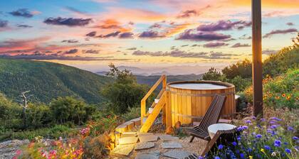 The only mountaintop pickleball ranch in Southern California. 1 hour from San Diego.