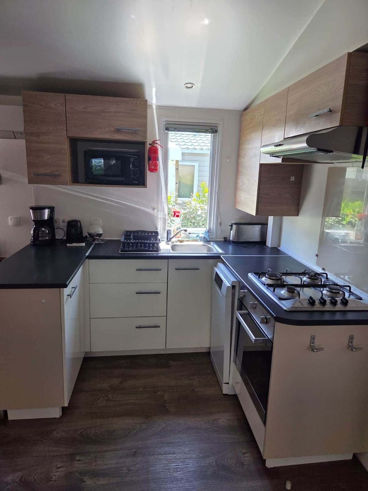 Réfrigérateur, plaque de cuisson