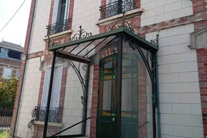 Exterior detail
