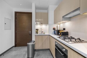 Fridge, microwave, stovetop, electric kettle