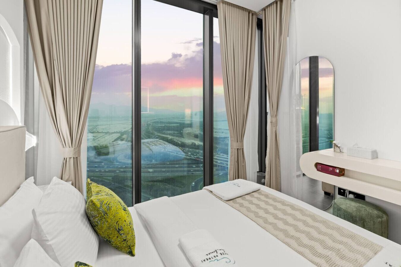 2 bedrooms, in-room safe, iron/ironing board, travel crib