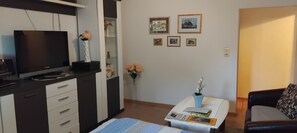 2 Schlafzimmer, Bügeleisen/Bügelbrett, WLAN, Bettwäsche