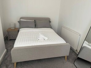 3 habitaciones, wifi gratis y ropa de cama 