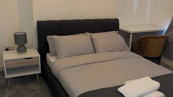 3 bedrooms, free WiFi, bed sheets