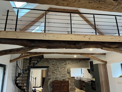 Gite in a farmhouse, located on the farm among the sheep.