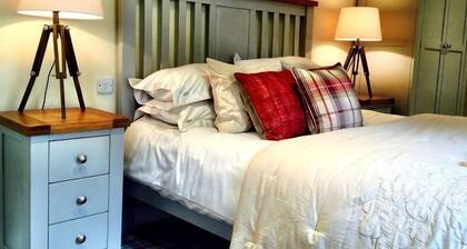 The Moon Inn at Stoney Middleton