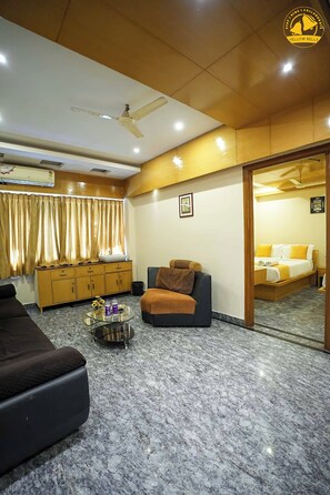 Suite | Coin séjour